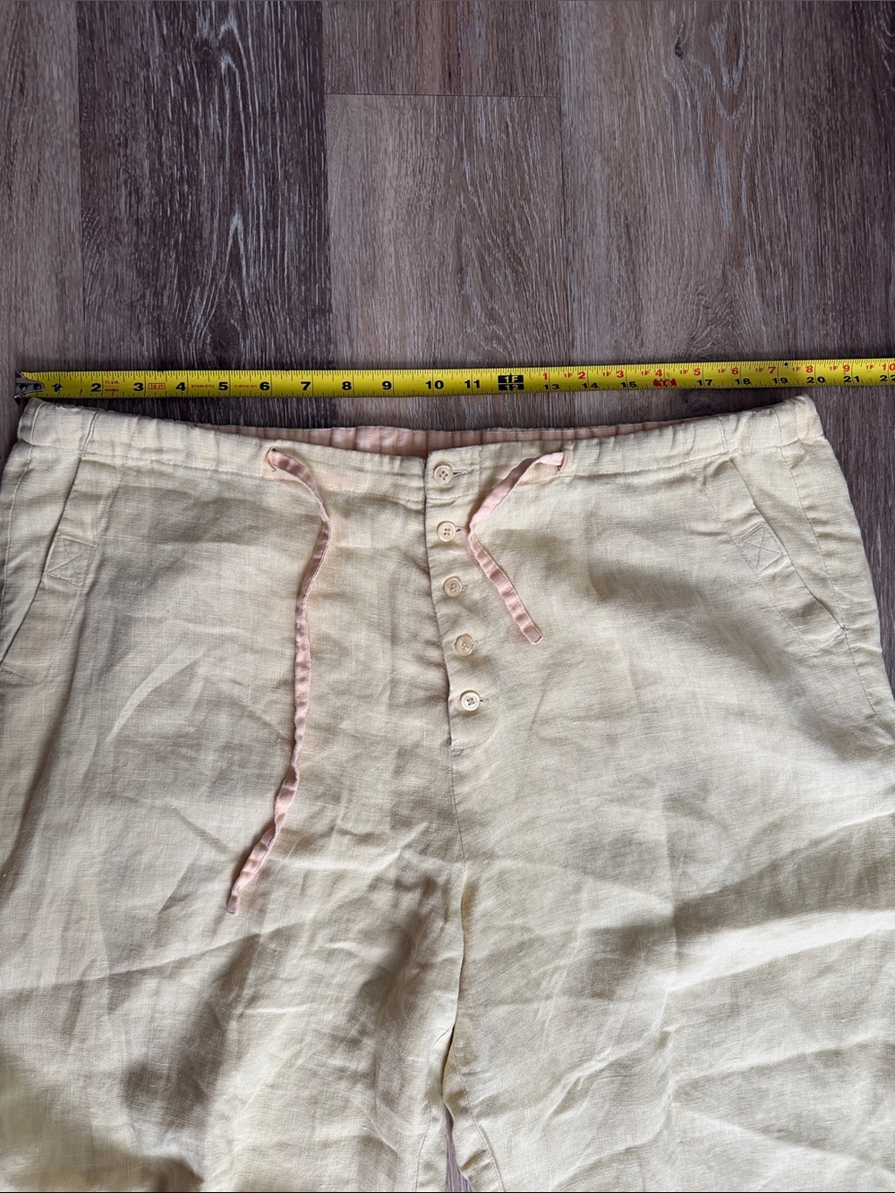 Butter Yellow 100% Linen Capris - Picture 3 of 8
